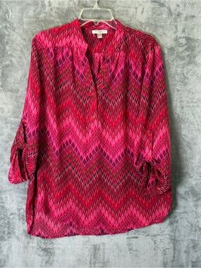 Roz & Ali Fuchsia Chevron-Print Roll Sleeve Tunic